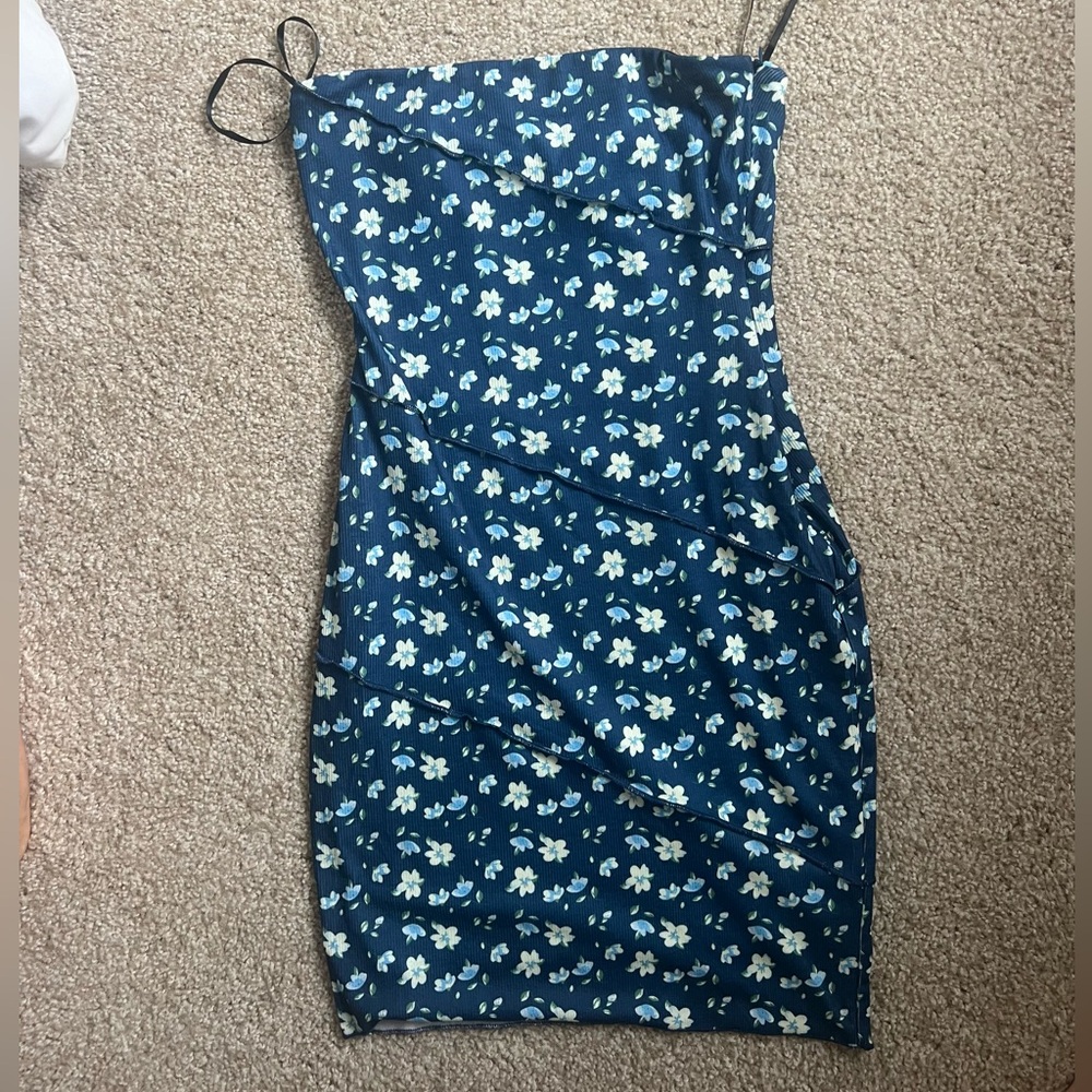 Princess Polly Strapless Dress Never Worn
